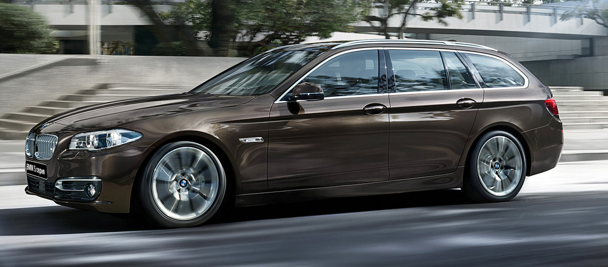 BMW 5-er Touring  3 078 000 