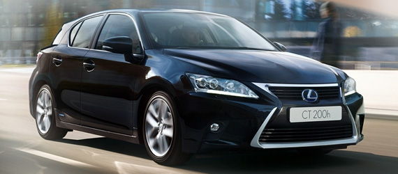 Lexus CT ( )