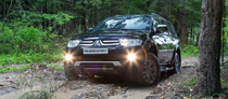 Mitsubishi Pajero Sport (  )